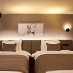 Kronwell Hotel Brasov