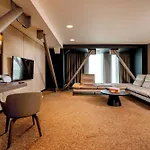 Kronwell Hotel 4*