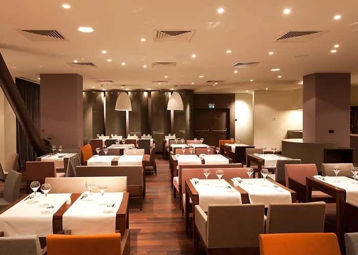 可龙威尔布拉索夫酒店 酒店 布拉索夫